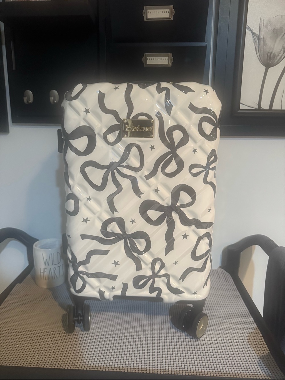 BEBE “BOWS & STARS” CHRISSY COLLECTION HARD SIDE CARRY ON LUGGAGE NEW RELEASE